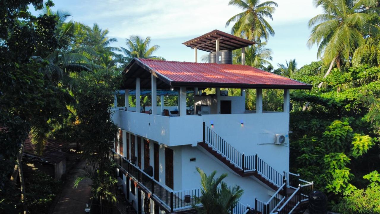 Rainbow Guest House Hikkaduwa Zewnętrze zdjęcie
