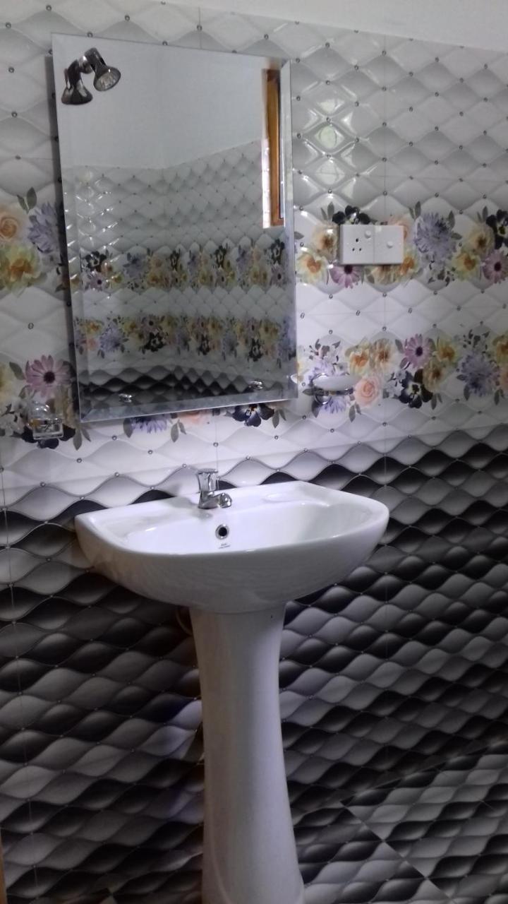 Rainbow Guest House Hikkaduwa Zewnętrze zdjęcie