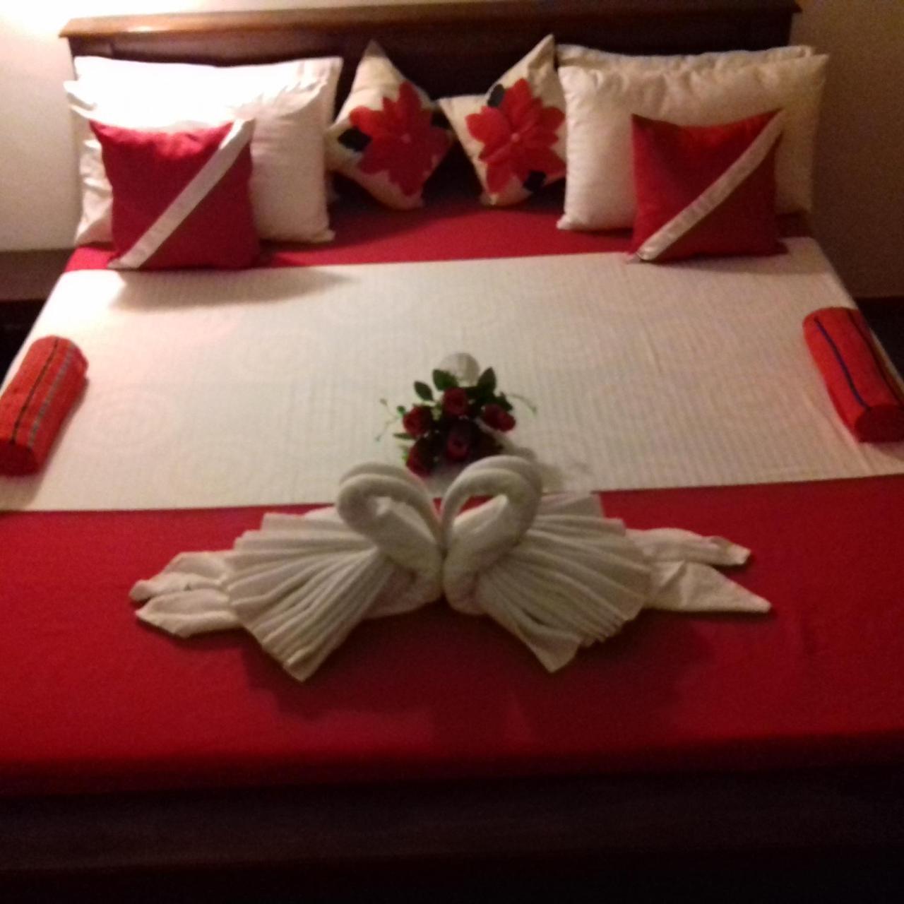 Rainbow Guest House Hikkaduwa Zewnętrze zdjęcie